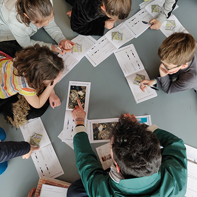 Chaque année, les Rencontres de l'Architecture et du paysage s'inscrivent dans une démarche de conception collaborative entre les élèves à travers un cycle de sensibilisation à l'architecture, à l'urbanisme et au paysage en Loire-Atlantique.